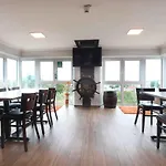 Jugendherberge Buesum Hostel *